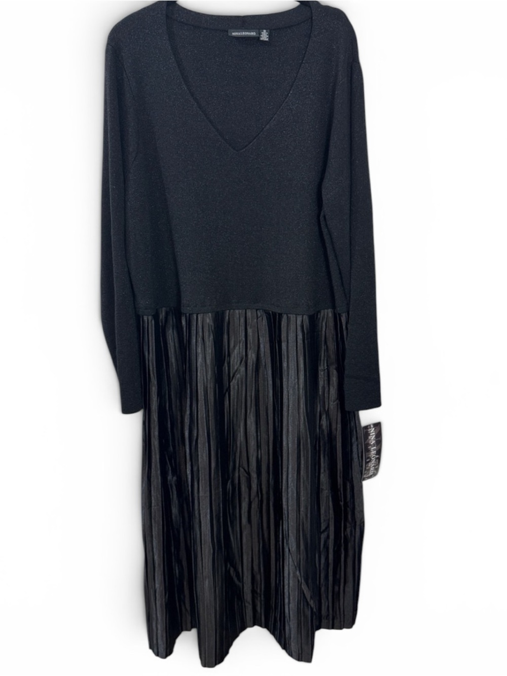 Nina Leonard Black Maxi Dress Lightweight Shimmery Sweater Upper & Pleated Skirt